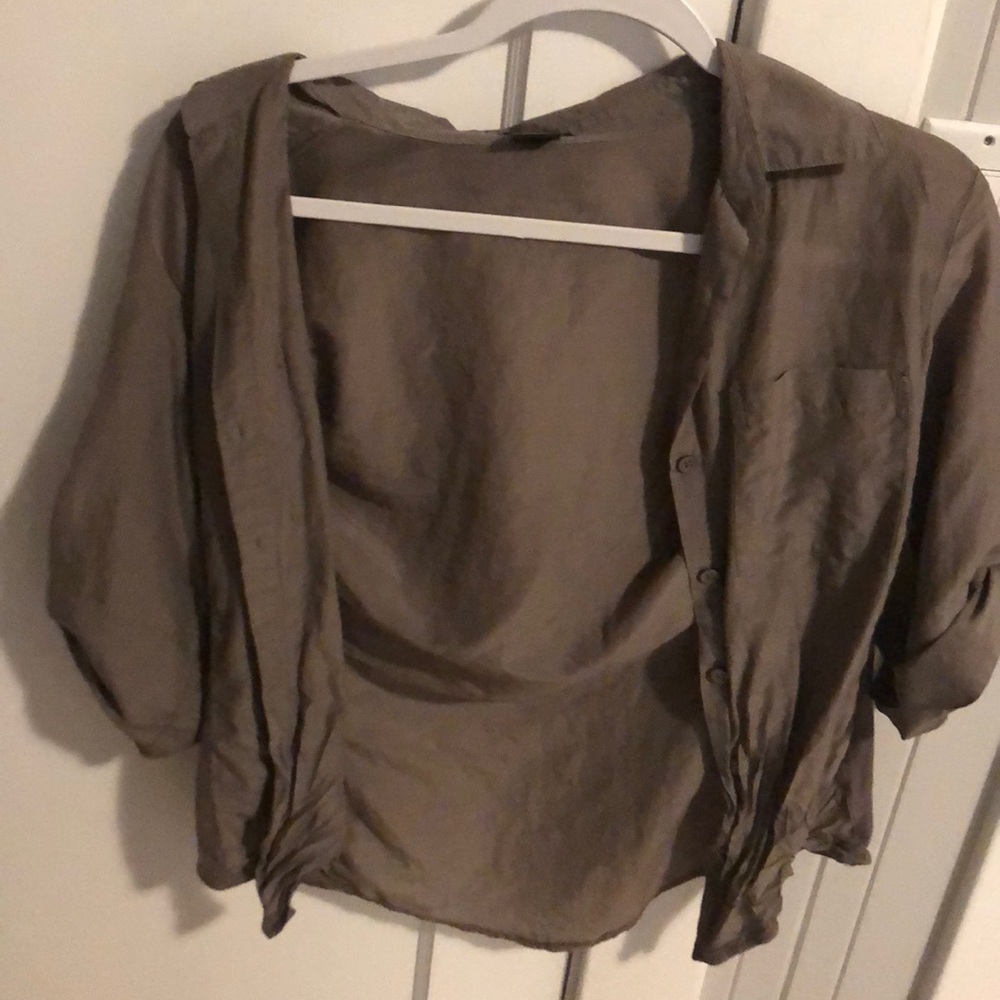 Ann Taylor. Button down shirt